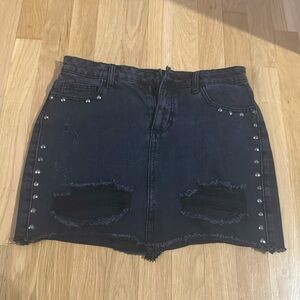 Guess Jean ripped embellished skirt